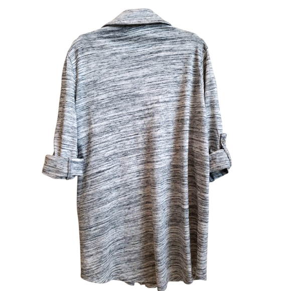 Liz Claiborne Lightweight Button Up Blouse Size Small Petite - Picture 6 of 12